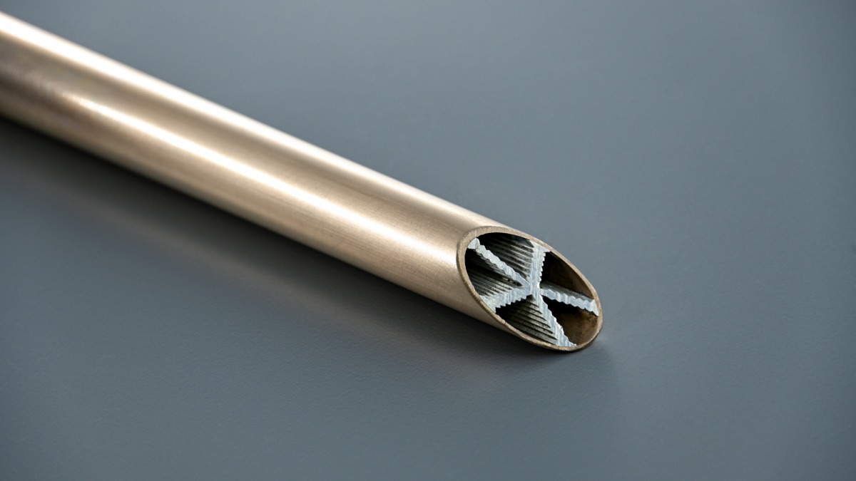 Irregular-shape clad pipe