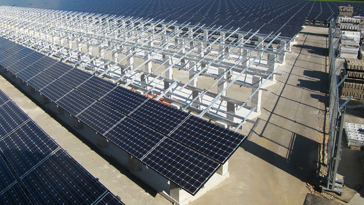 Solar panel mounting